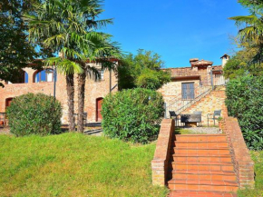 Cozy Holiday Home with Swimming Pool and A C Molino d'Egola